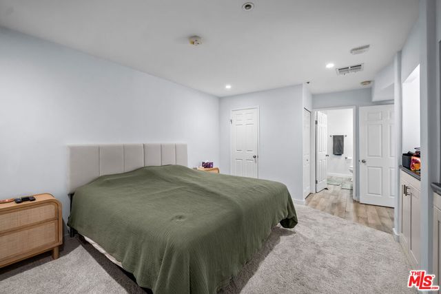 121 S Hope Street 517, Los Angeles, CA 90012