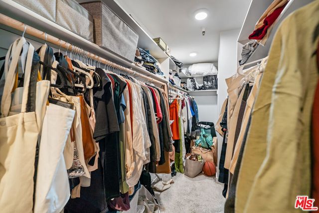 121 S Hope Street 517, Los Angeles, CA 90012