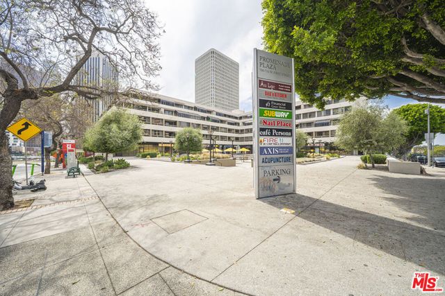 121 S Hope Street 517, Los Angeles, CA 90012