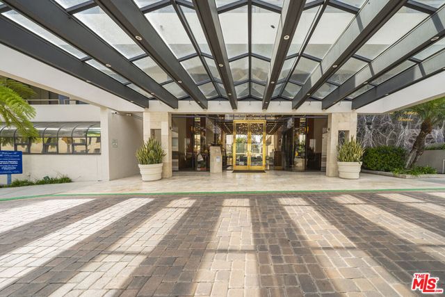 121 S Hope Street 517, Los Angeles, CA 90012