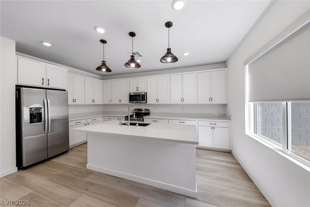 8335 Meridian Ridge Avenue, Las Vegas, NV 89147