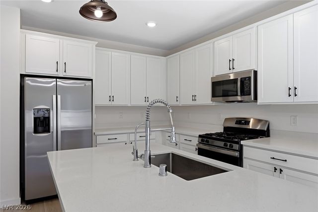 8335 Meridian Ridge Avenue, Las Vegas, NV 89147