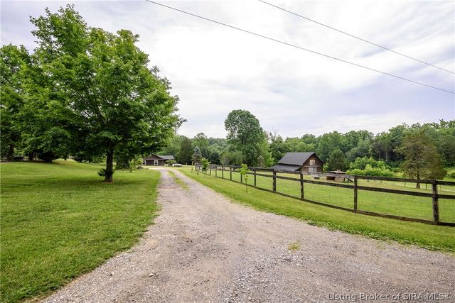 8014 Ridge Way, Georgetown, IN 47122