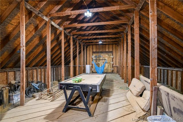8014 Ridge Way, Georgetown, IN 47122