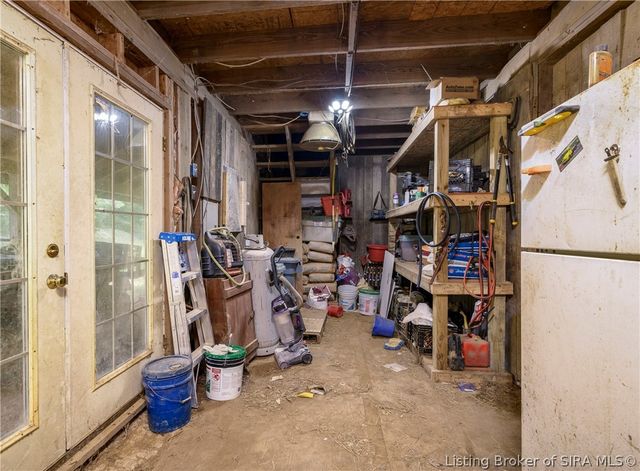 8014 Ridge Way, Georgetown, IN 47122