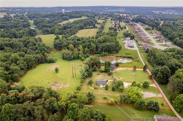 8014 Ridge Way, Georgetown, IN 47122