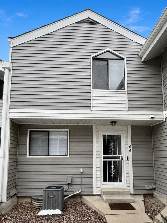 44 S Nome Street, Aurora, CO 80012