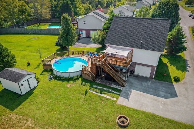 3639 Castlebrooke Ln, Cookeville, TN 38501