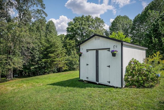 3639 Castlebrooke Ln, Cookeville, TN 38501