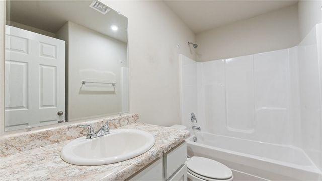 2812 Reynolds Street, Pea Ridge, AR 72751