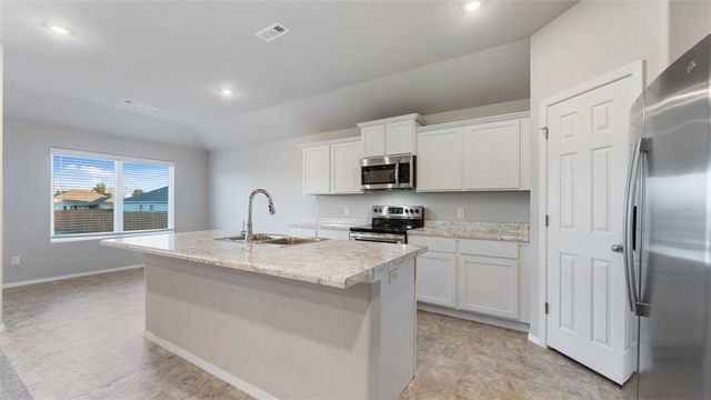 2812 Reynolds Street, Pea Ridge, AR 72751