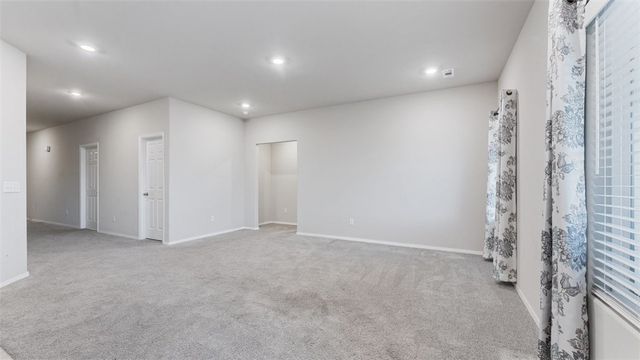 2812 Reynolds Street, Pea Ridge, AR 72751