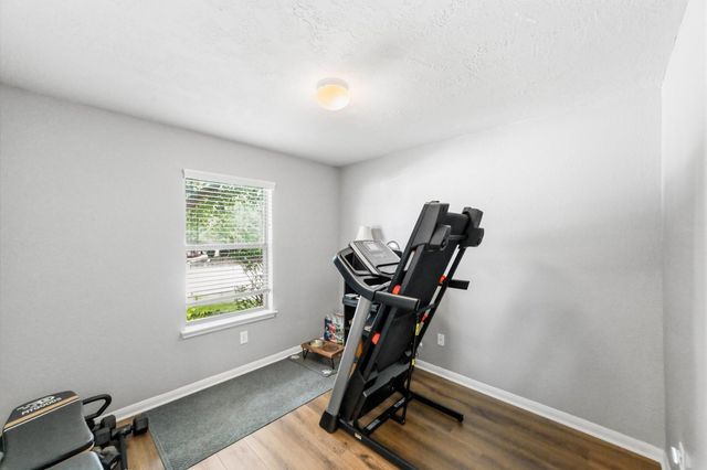 3834 Jewel Point Drive, Spring, TX 77386