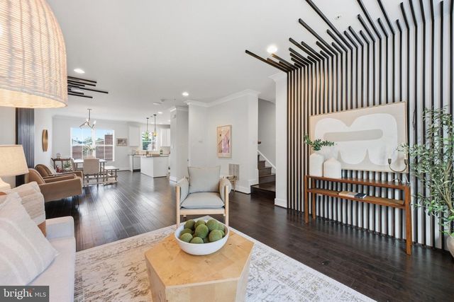 1739 13TH ST S, Arlington, VA 22204