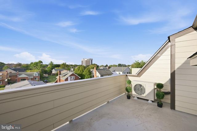 1739 13TH ST S, Arlington, VA 22204