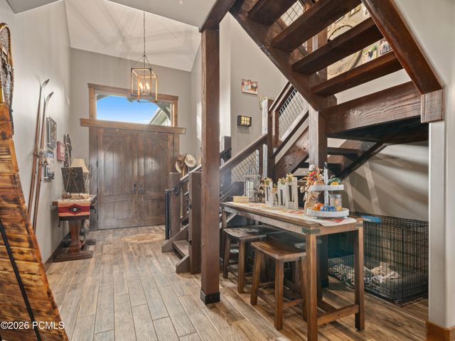 152 N 8750, Huntsville, UT 84317