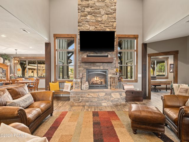 152 N 8750, Huntsville, UT 84317