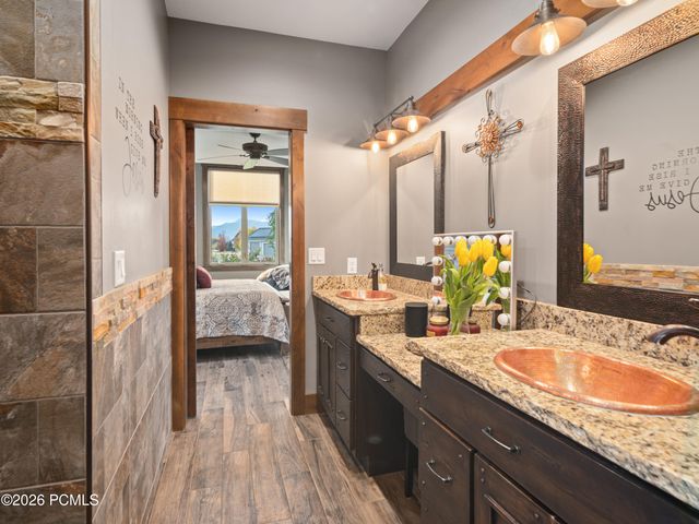 152 N 8750, Huntsville, UT 84317