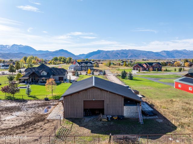 152 N 8750, Huntsville, UT 84317