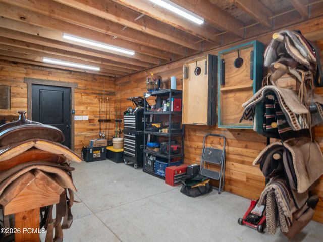 152 N 8750, Huntsville, UT 84317