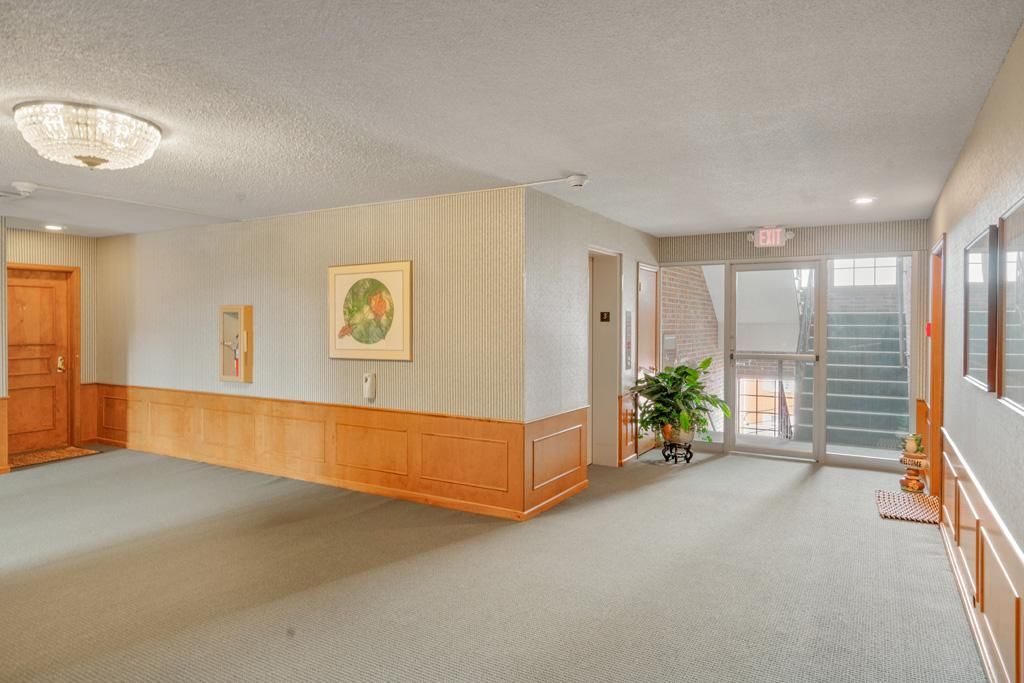 6300 Xerxes Avenue S 31, Edina, MN 55423 — photo 3