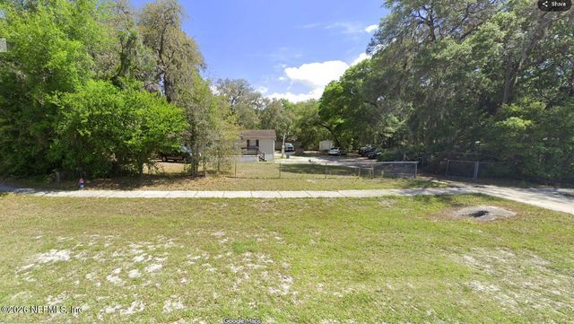 1694 S HIGHWAY 17, Pomona Park, FL 32181