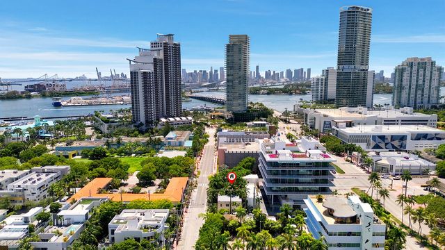 927 4th Street, Miami Beach, FL 33139