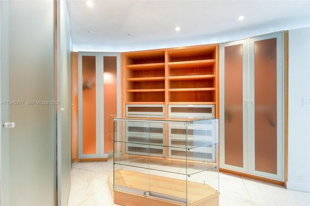1643 Brickell Avenue 2902, Miami, FL 33129