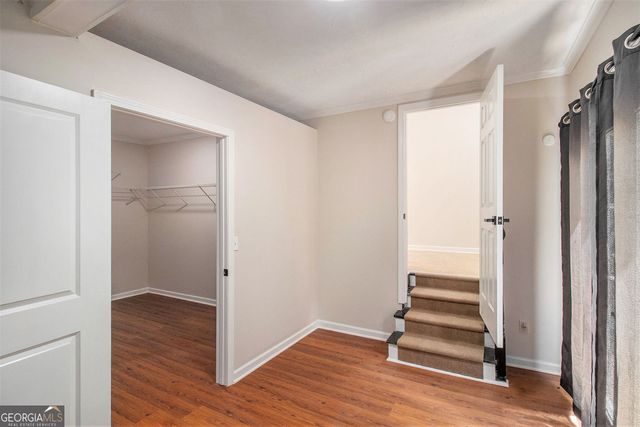 96 Pointe View Court, Jackson, GA 30233