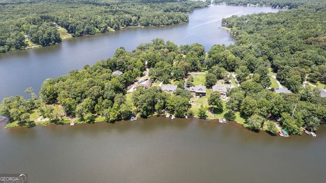 96 Pointe View Court, Jackson, GA 30233