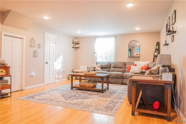 502 Lorraine Avenue, Utica, NY 13502