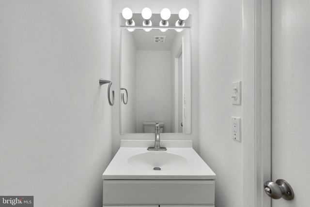 68 ORCHARD DR, Gaithersburg, MD 20878