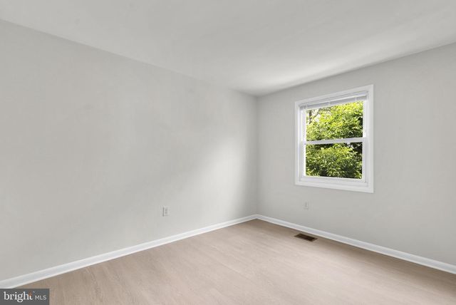 68 ORCHARD DR, Gaithersburg, MD 20878