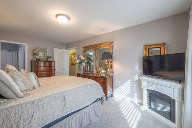 1051 Chatsworth Dr, Old Hickory, TN 37138