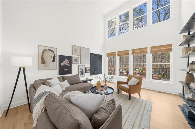 115 Valley Summit Court, Roswell, GA 30075