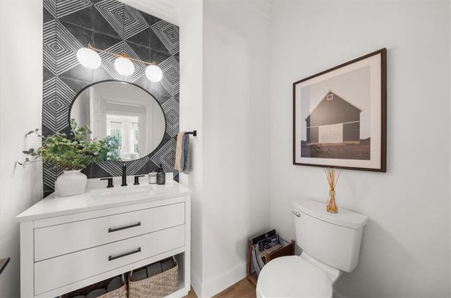 115 Valley Summit Court, Roswell, GA 30075