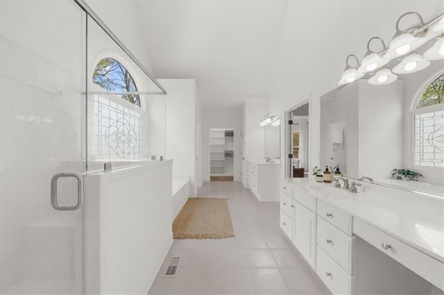 115 Valley Summit Court, Roswell, GA 30075