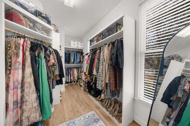 115 Valley Summit Court, Roswell, GA 30075