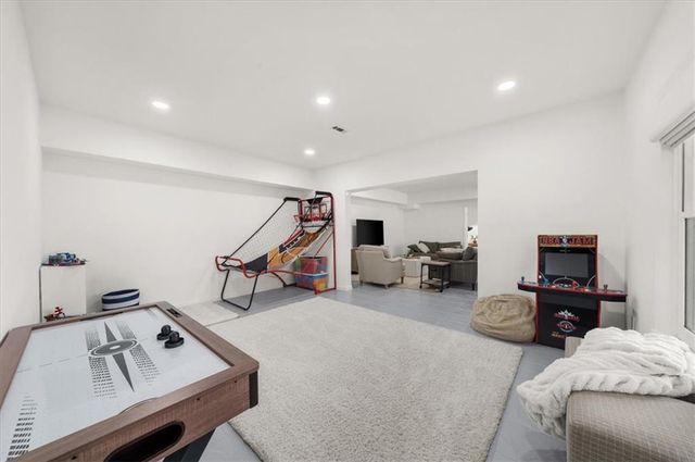 115 Valley Summit Court, Roswell, GA 30075