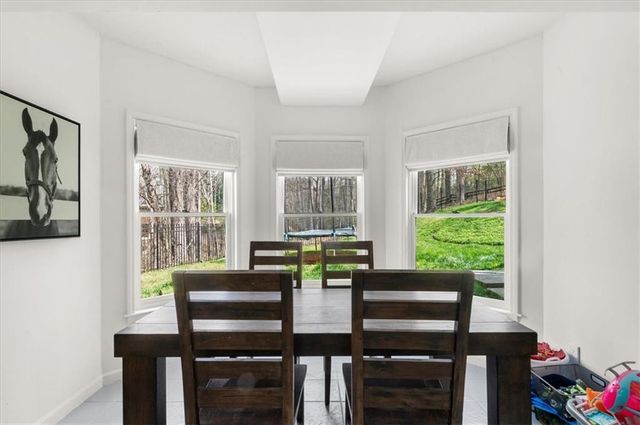 115 Valley Summit Court, Roswell, GA 30075