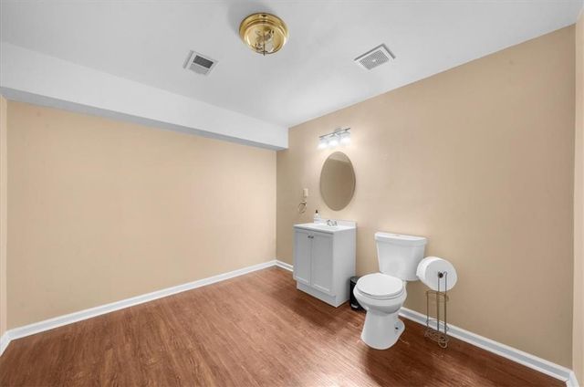 115 Valley Summit Court, Roswell, GA 30075