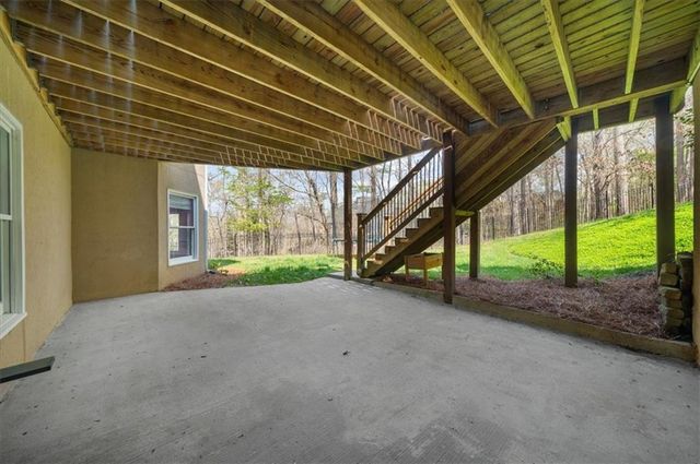 115 Valley Summit Court, Roswell, GA 30075