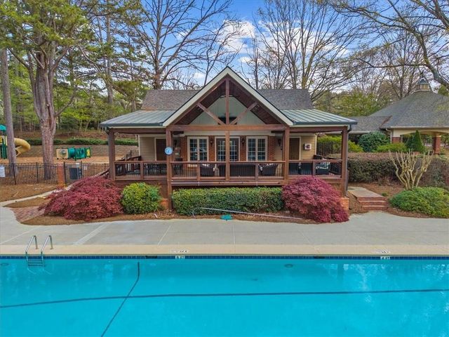 115 Valley Summit Court, Roswell, GA 30075