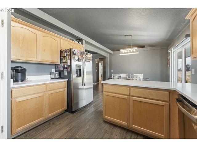 904 Isabel Dr, Jefferson, OR 97352