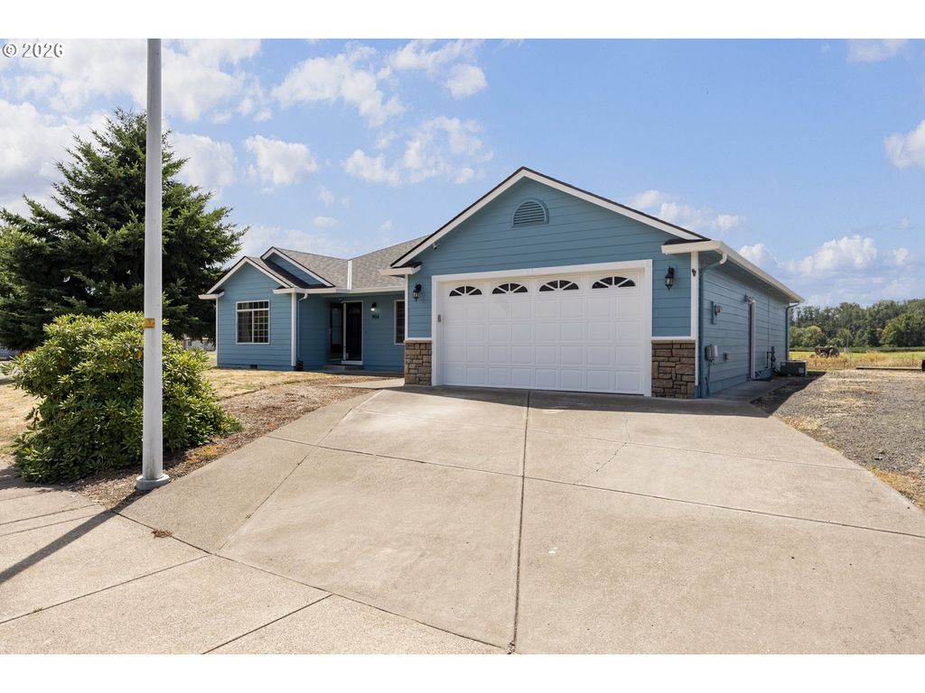 904 Isabel Dr, Jefferson, OR 97352