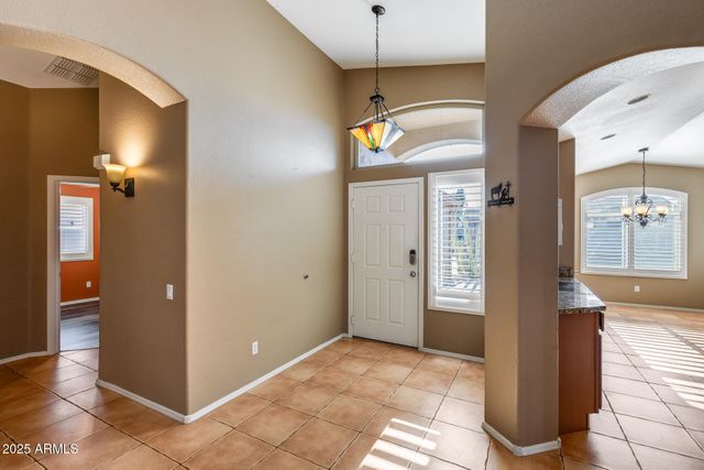 10588 E DUTCHMANS Trail, Gold Canyon, AZ 85118