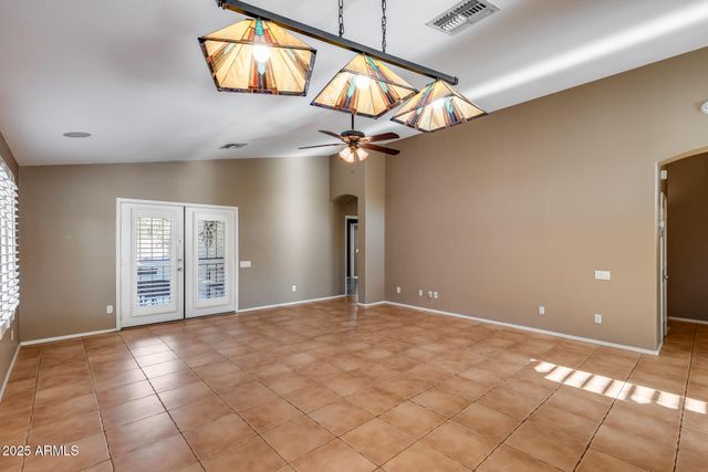 10588 E DUTCHMANS Trail, Gold Canyon, AZ 85118