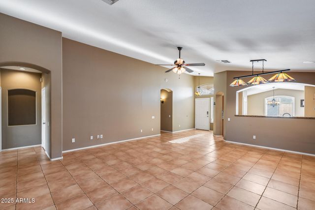 10588 E DUTCHMANS Trail, Gold Canyon, AZ 85118