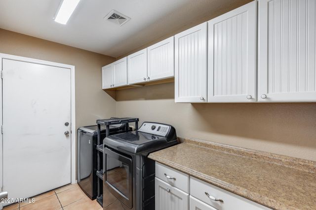 10588 E DUTCHMANS Trail, Gold Canyon, AZ 85118