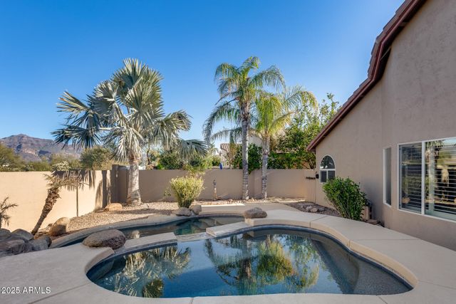 10588 E DUTCHMANS Trail, Gold Canyon, AZ 85118